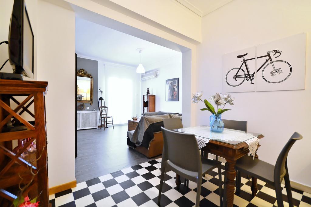 Plaka Elegant Apartment Atenas Exterior foto